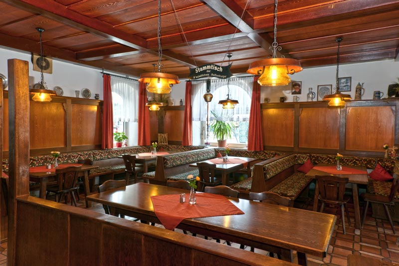 Die Gaststube beim Gasthof Wolfsteiner